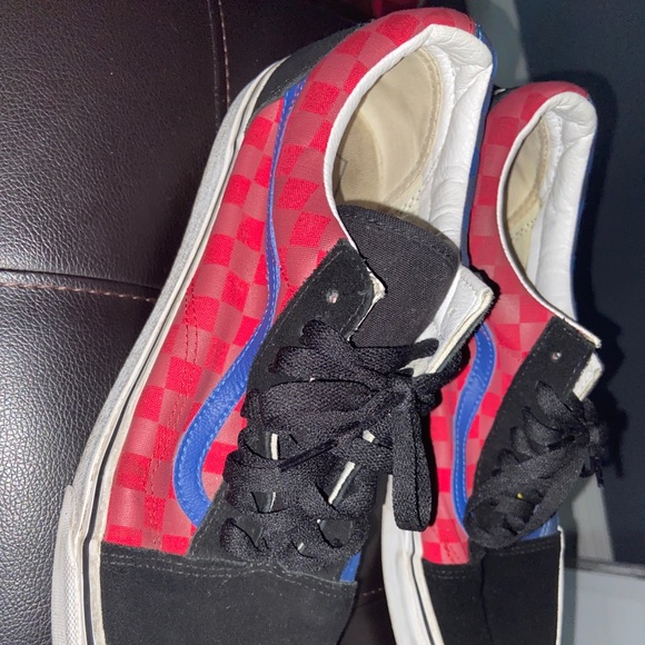 vans checherboards red black and blue - Picture 1 of 4